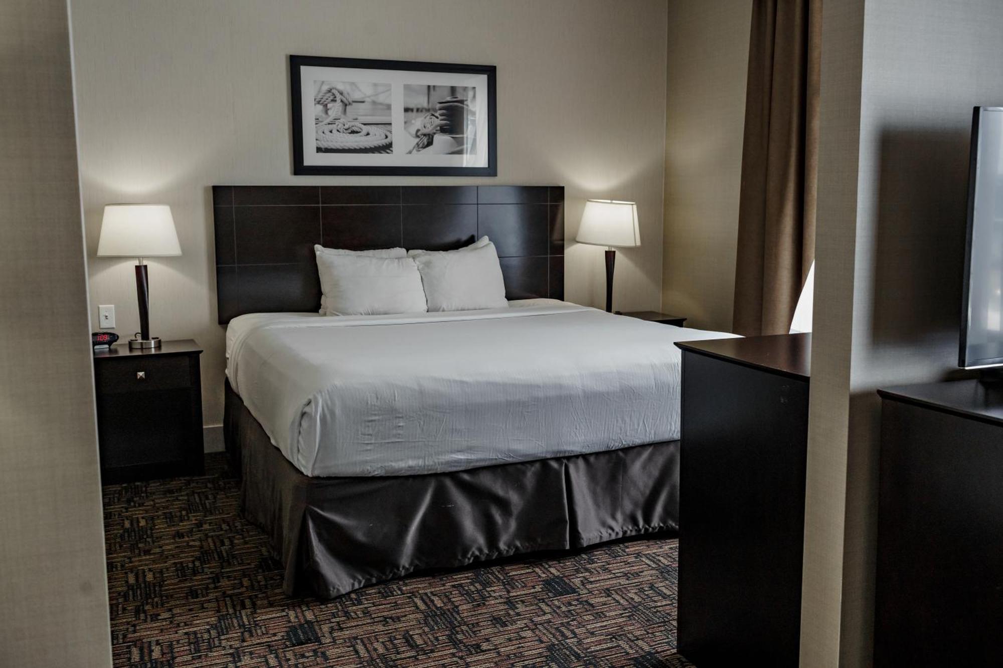 Radisson Hotel Edmonton Airport Leduc Bagian luar foto